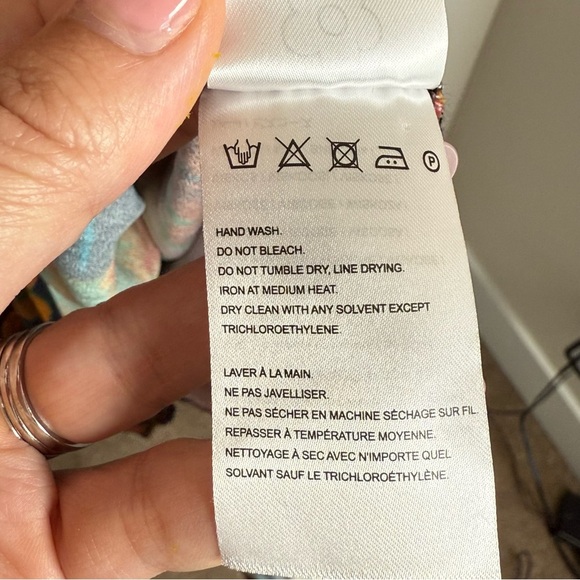 Farm Rio Floral Long Sleeve Midi Dress Size Medium - Picture 4 of 9